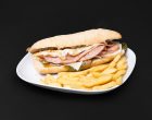 img_kioscos de cadrete_Food_bocadillo_bacon_pimiento_cebolla_queso__huevo